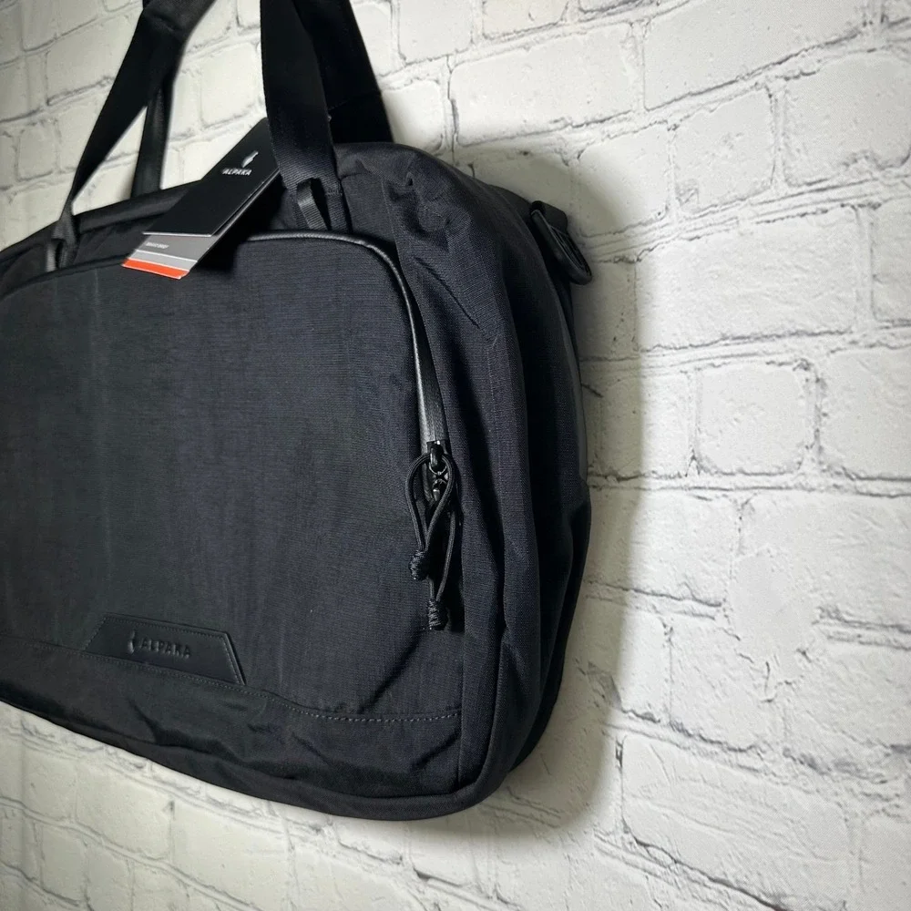 NEW Alpaka Bravo Brief Black Axoflux 400D Laptop Bag 16